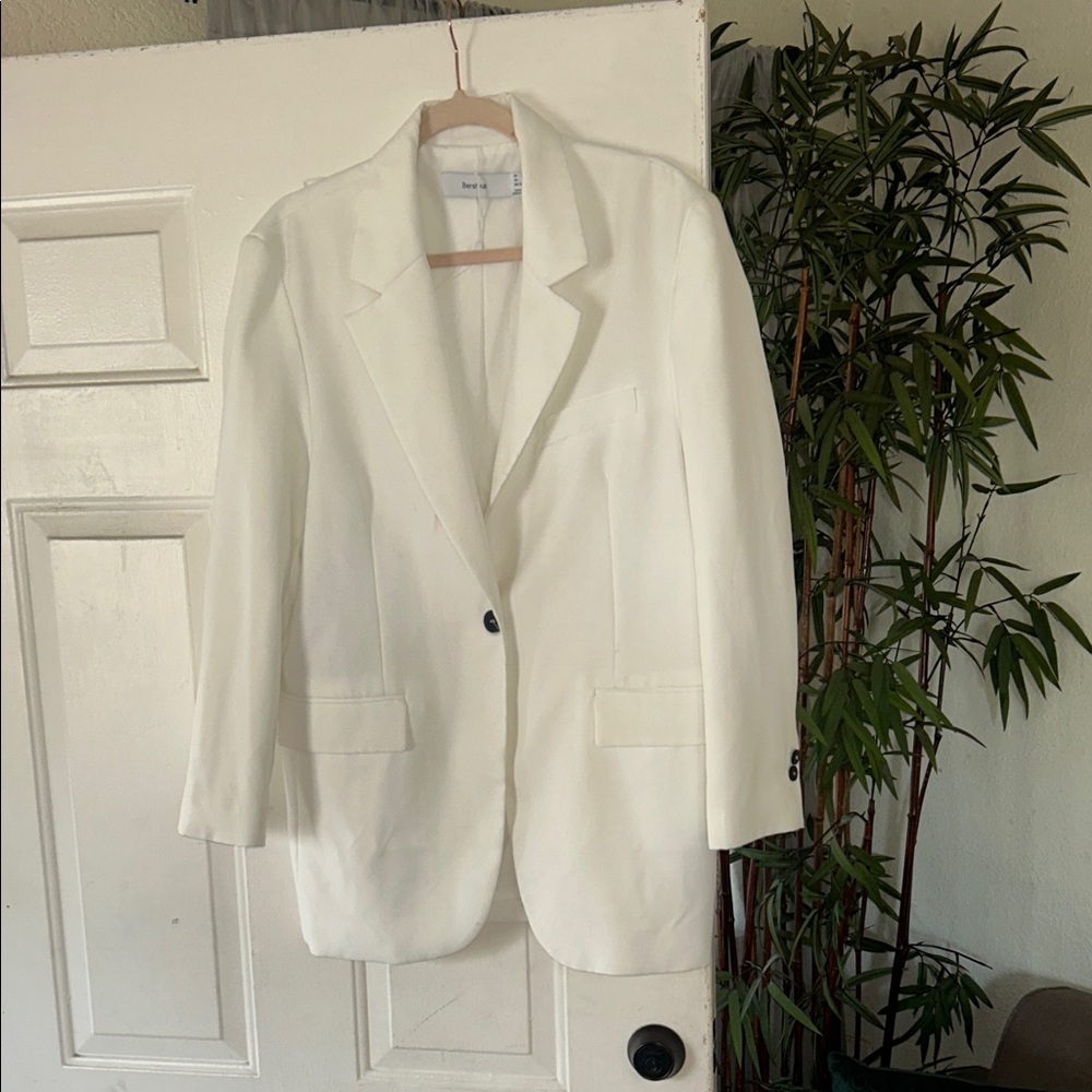 Bershka White Single-Button Blazer